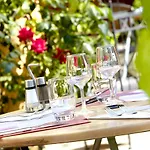 Hotel Campanile Nantes ~ Aéroport 3*