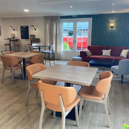 Campanile Nantes ~ Aeroport Hotel Rezé