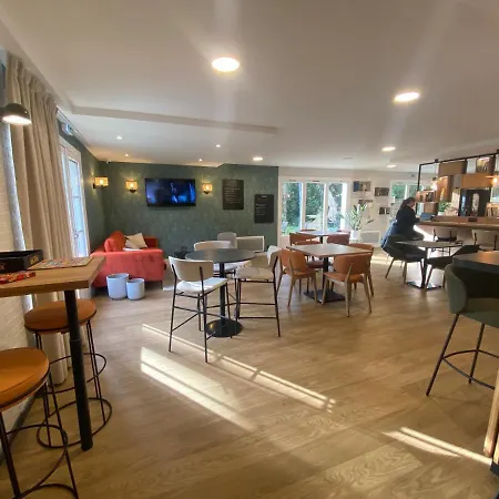 Campanile Nantes ~ Aéroport Hotel 3*