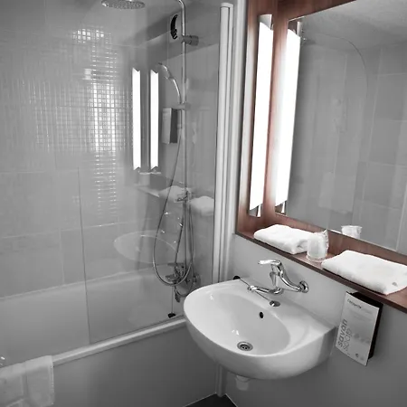 Campanile Nantes ~ Aeroport Rezé