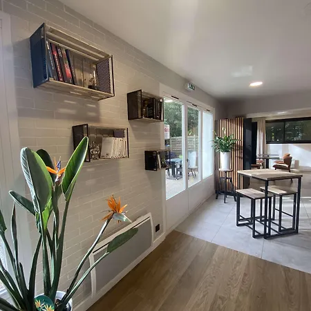 Campanile Nantes ~ Aeroport Hotel