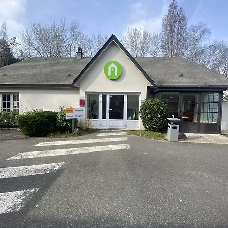 Campanile Nantes ~ Aeroport 3*