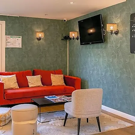 Campanile Nantes ~ Aeroport Hotel
