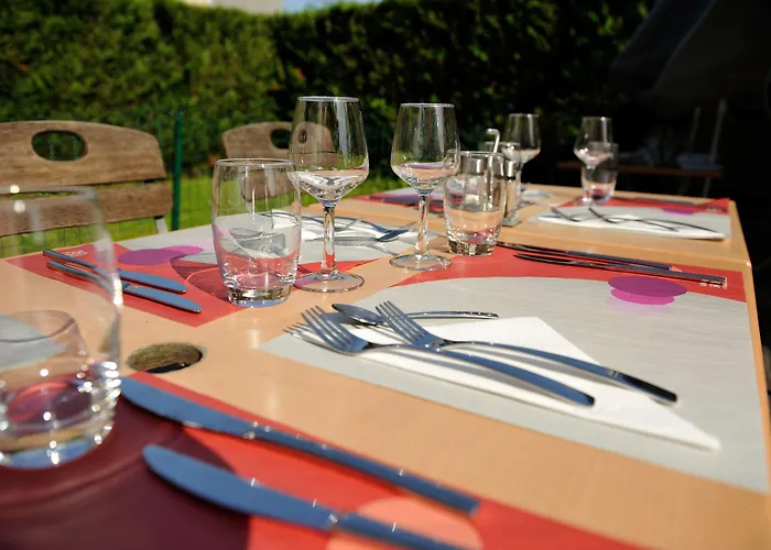 מלון Campanile Nantes ~ Aeroport Rezé