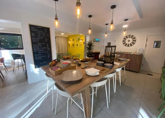 Campanile Nantes ~ Aeroport Hotel