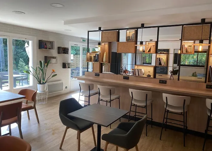 מלון Campanile Nantes ~ Aeroport Rezé