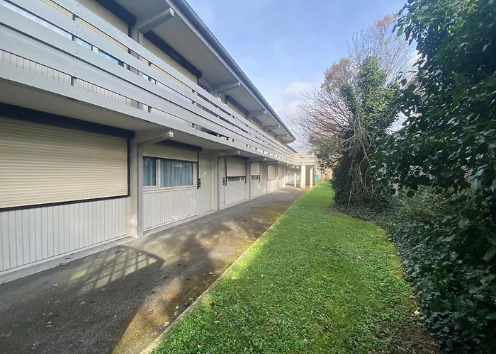 Campanile Nantes ~ Aeroport 3*