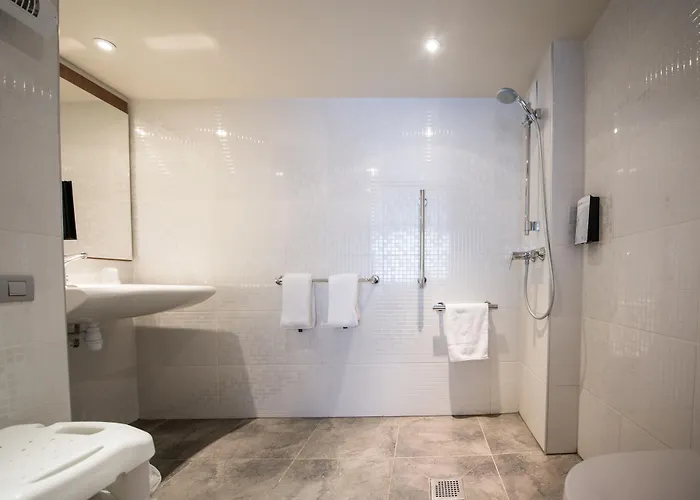 Hotel Campanile Nantes ~ Aeroport