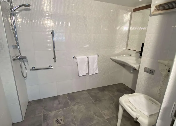 Campanile Nantes ~ Aeroport Rezé