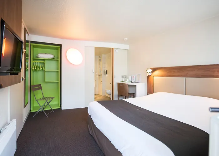 Campanile Nantes ~ Aeroport 3*