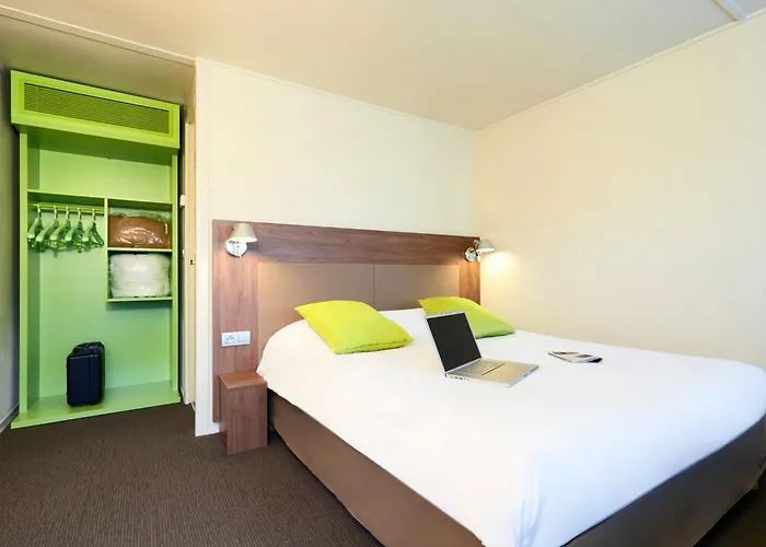 Hotel Campanile Nantes ~ Aeroport